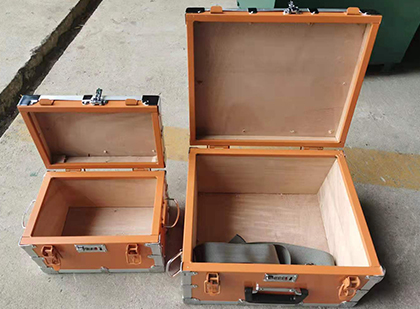 十月田镇雷管箱